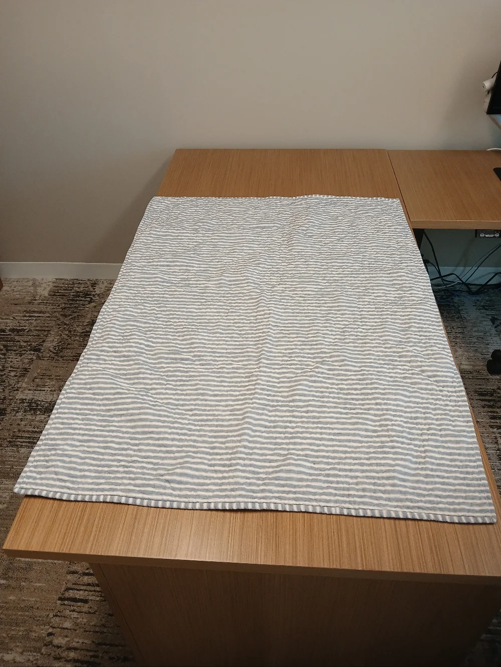 POTTERY BARN KIDS Striped Linen Baby Quilt